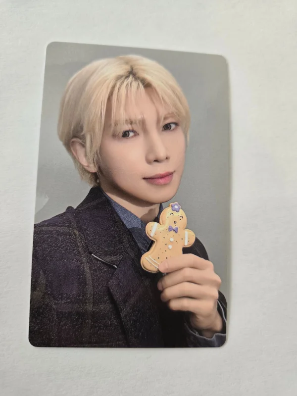 2026 SEASON'S GREETINGS