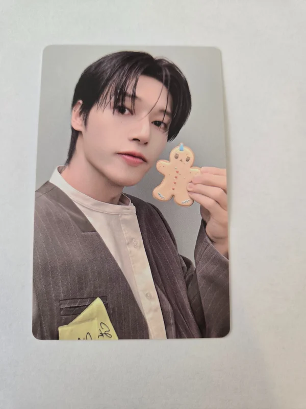 2026 SEASON'S GREETINGS