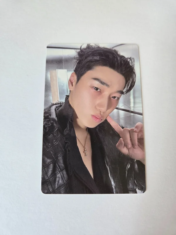 GOLDEN HOUR : Part.4 HMV Exclusive