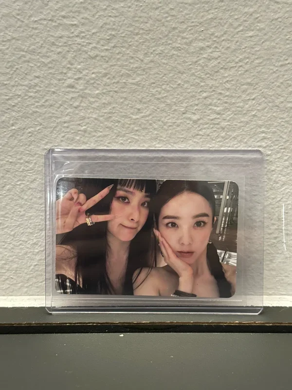 TILT Photobook Ver. FIRST - PRESS EXCLUSIVE