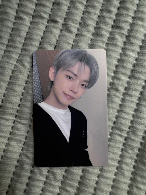 TXT YEONJUN THURSDAYS CHILD SOUND WAVE LUCKY DRAW