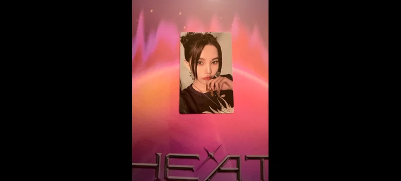 Soyeon HEAT FLARE VER.