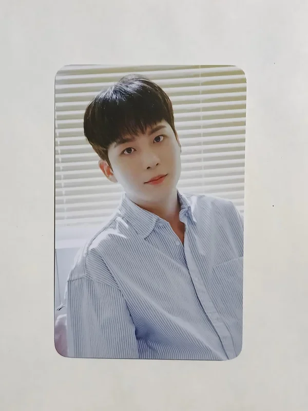 ATEEZ X EVERLINE POP-UP STORE ATINY ROOM TRADING CARD