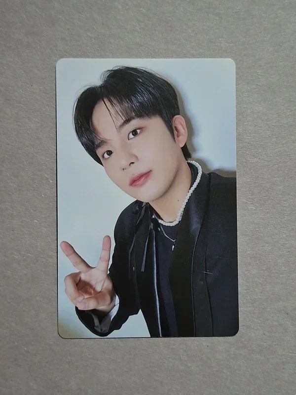 GOLDEN HOUR : Part.2 US Exclusive