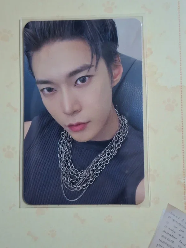 2 Baddies Photobook Ver. FASTER Ver.