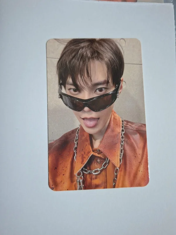 2 Baddies Digipack Ver.