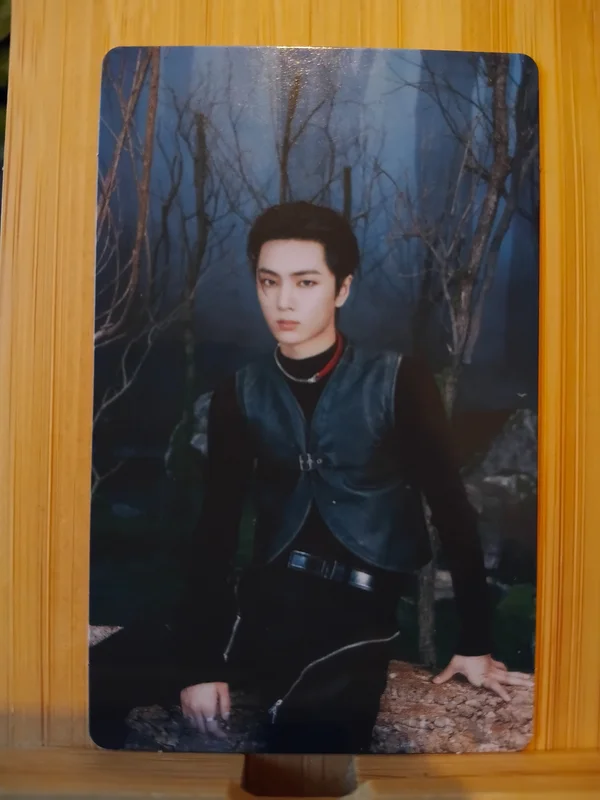 ENHYPEN WORLD TOUR WALK THE LINE Trading Card