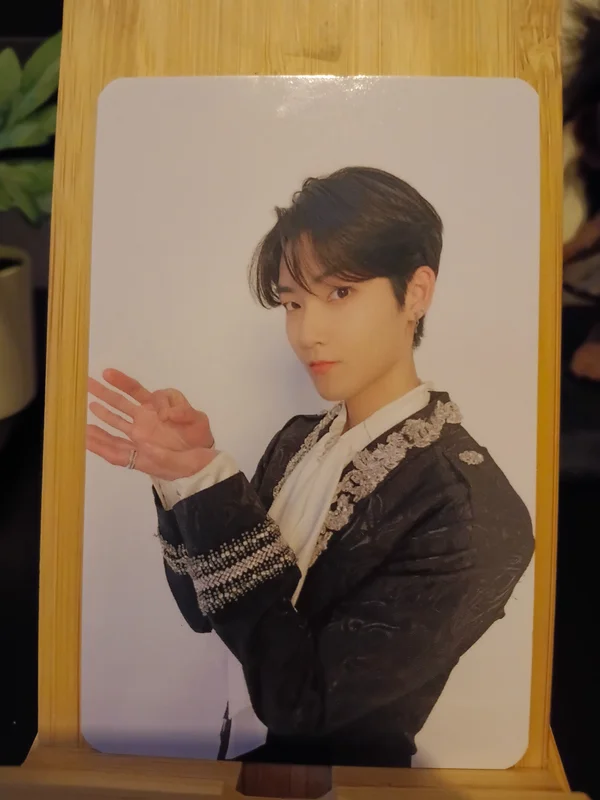 THE BOYZ SPECIAL EDITION AR PHOTO CARD SET