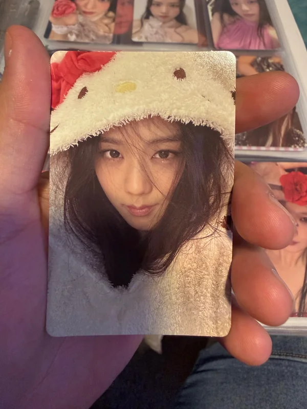 JISOO [ME] PHOTOBOOK [SPECIAL EDITION]