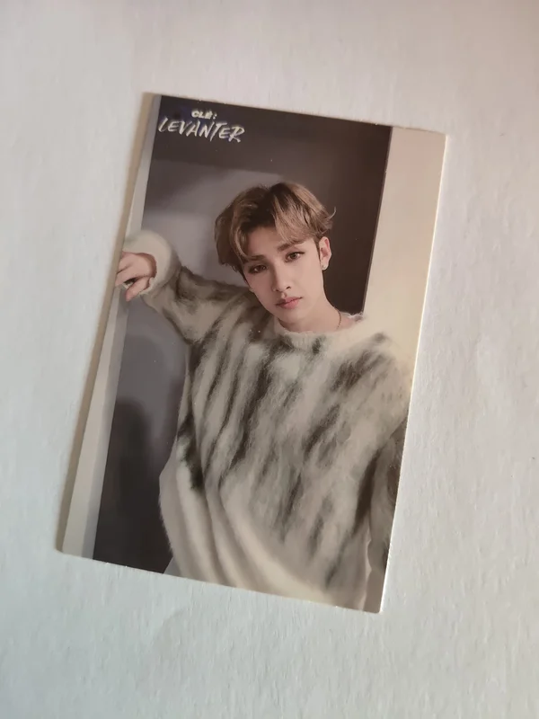 Bang chan | Cl : LEVANTER