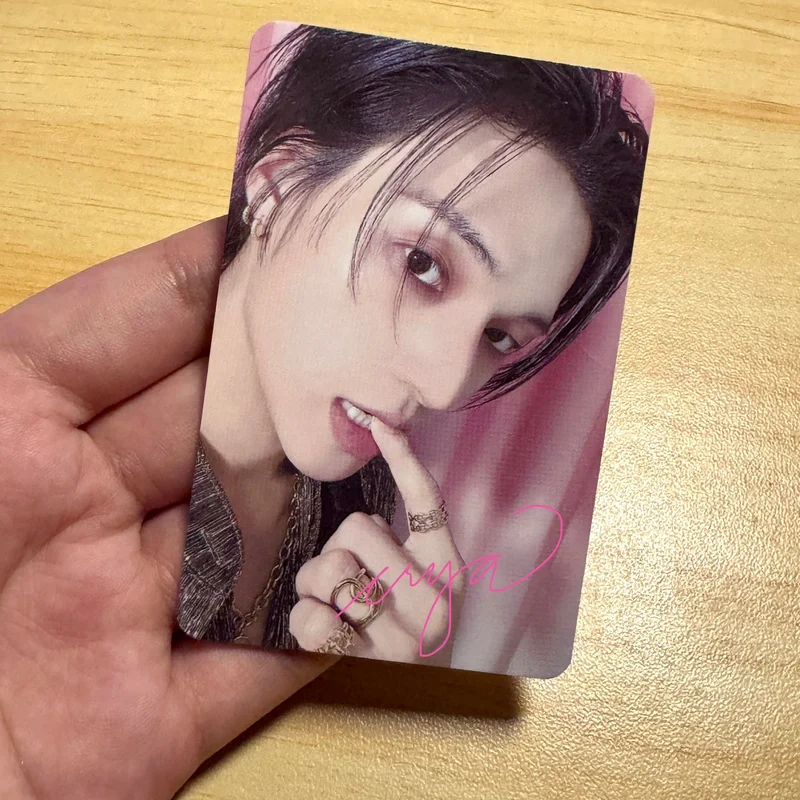 GOLDEN HOUR : Part.5 POP-UP STORE RANDOM TRADING CARD