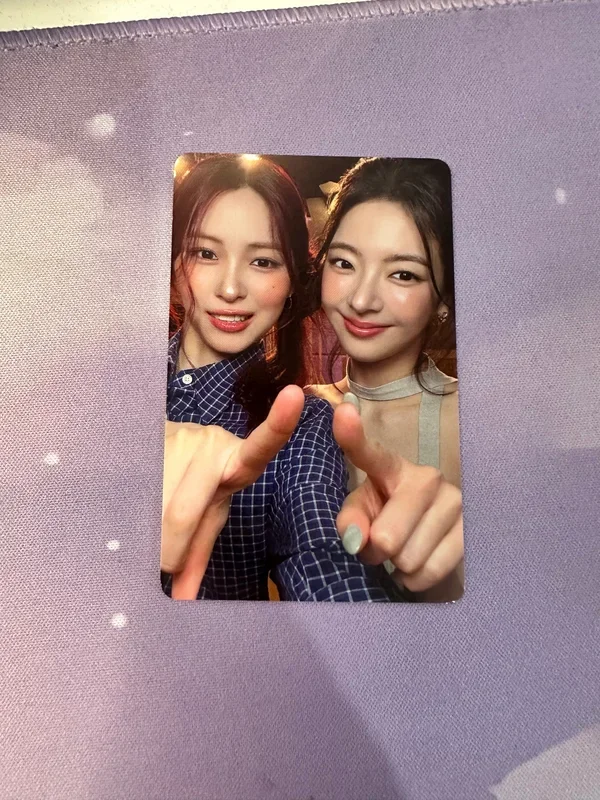 ITZY The 4th Fan Meeting 있지 믿지, 날자! ON AIR TRADING CARD
