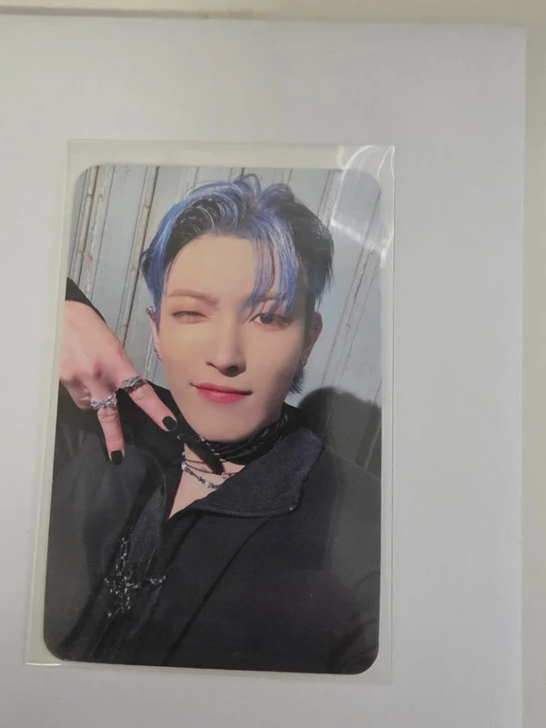 THE WORLD EP.2 : OUTLAW APPLEMUSIC