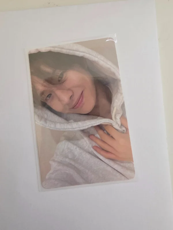 Sparkling Blue Weverse Albums ver.