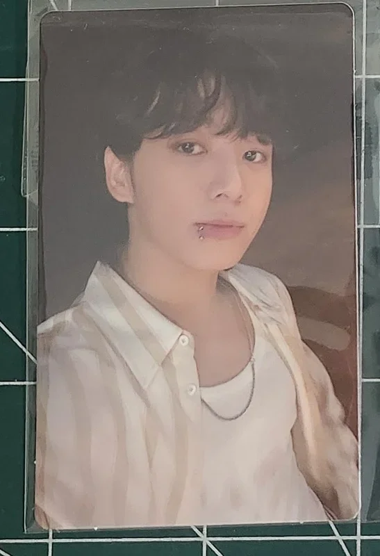 GOLDEN Live On Stage SPECIAL GIFT