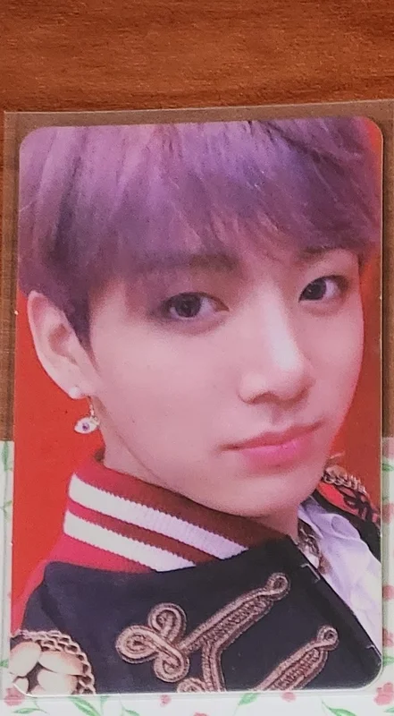 LOVE YOURSELF 'Answer'