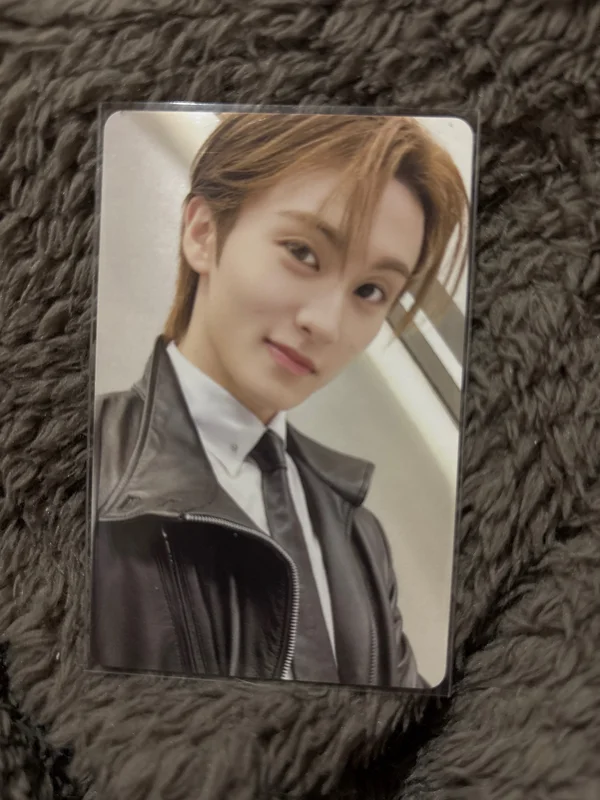 2025 SEASON'S GREETINGS