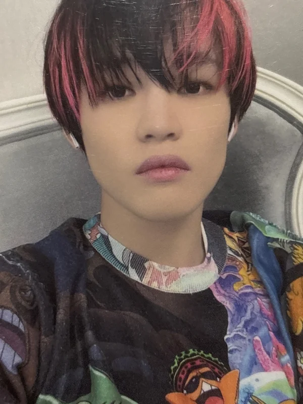 Glitch Mode KPOP MERCH