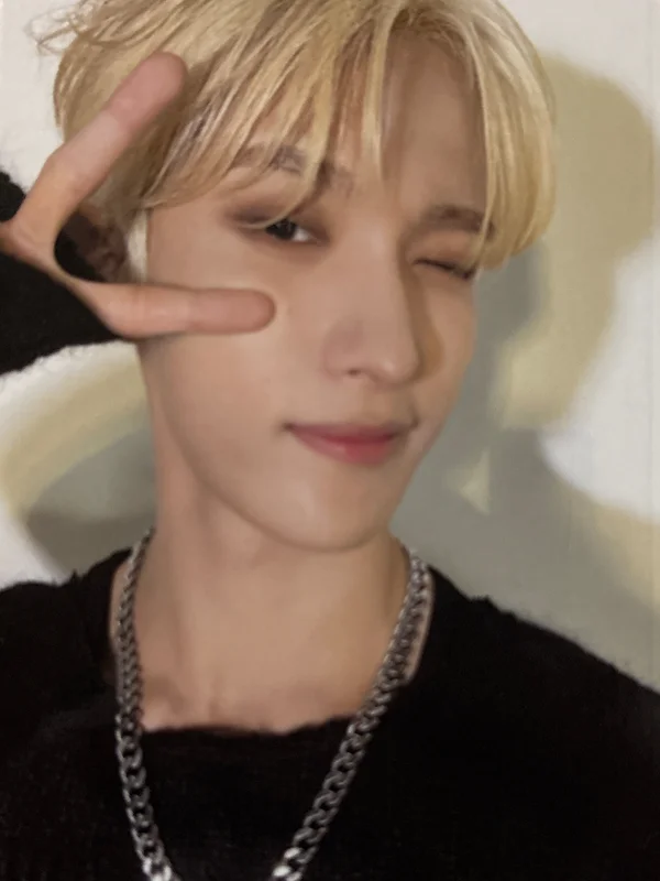 SPILL THE FEELS KPOP MERCH LUCKY DRAW