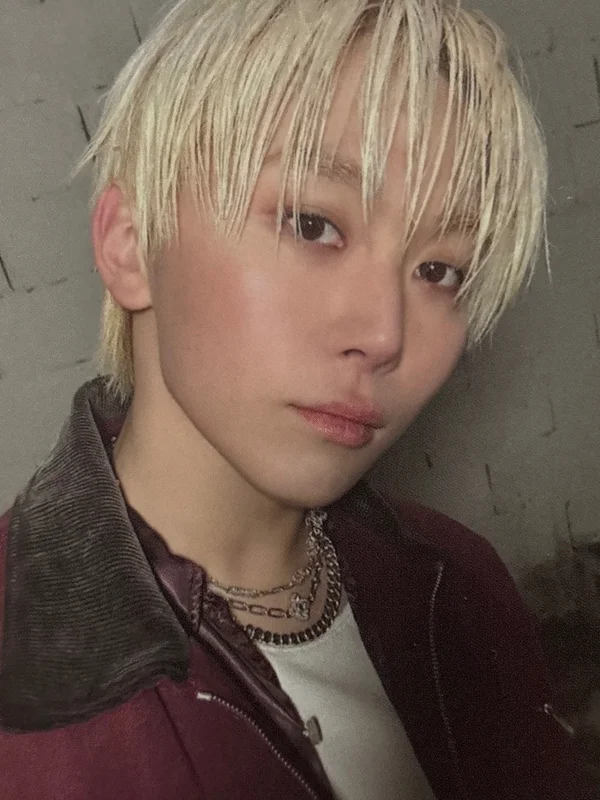 HAPPY BURSTDAY NEW ESCAPE Ver.
