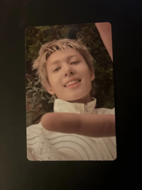 COLOR OUTSIDE THE LINES General Market Exclusive