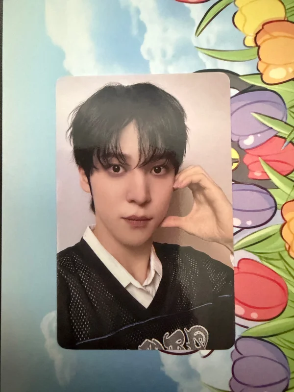 Press, Start! Enter the MIGHTEEZ POP-UP RANDOM TRADING CARD SET