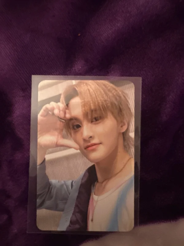 DREAM FINDER : Chase The Light RANDOM TRADING CARD SET A ver.