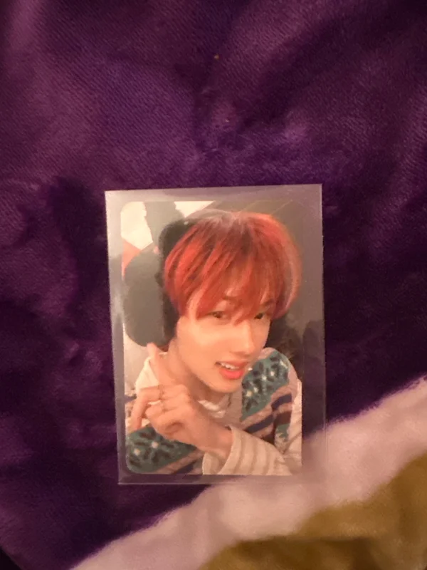 2022 PINK CHRISTMAS PHOTO CARD RANDOM PACK SPECIAL