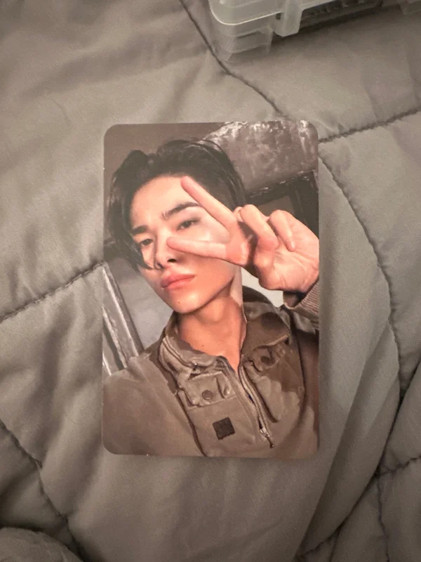 ROMANCE : UNTOLD KPOP MERCH