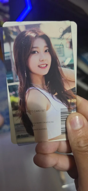 CINEMA THEORY : Up&Line Clear Photocard Set