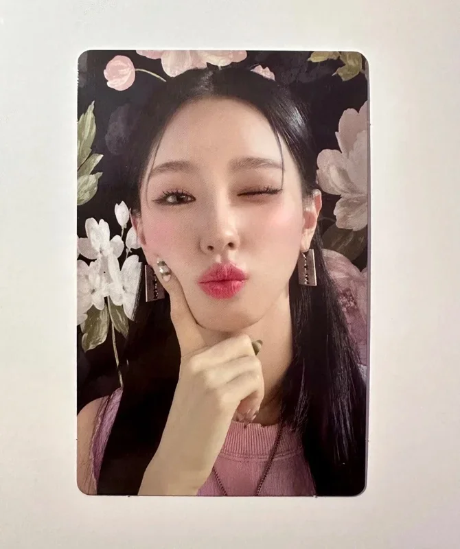 Miyeon HEAT FLARE VER.