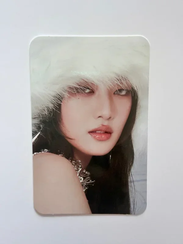 Minnie LINE FRIENDS (G)I-DLE Super Lady POP-UP Photo Card Set 1 VER.