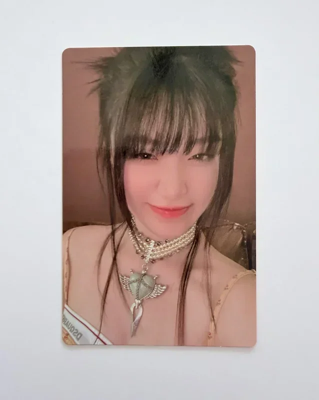 Shuhua I SWAY POCAALBUM Ver.