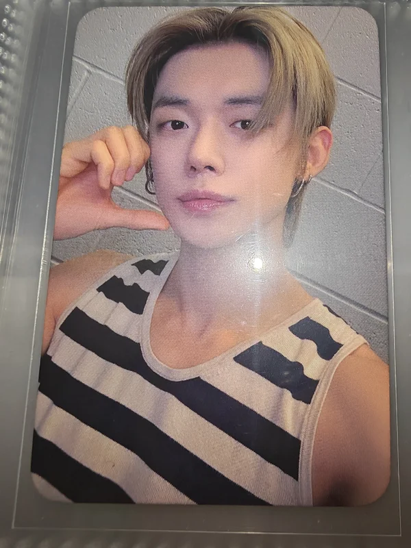 NO LABELS: PART 01 Weverse Albums ver. DEAR MY MUSE