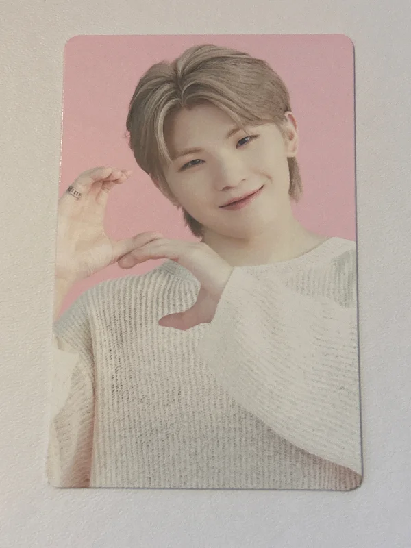 SEVENTEEN CAFE in SEOUL Trading Card Set