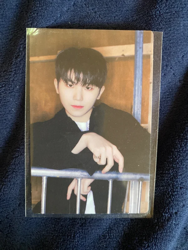 2022 SVT 6TH FAN MEETING SEVENTEEN in CARAT LAND Trading Card Set