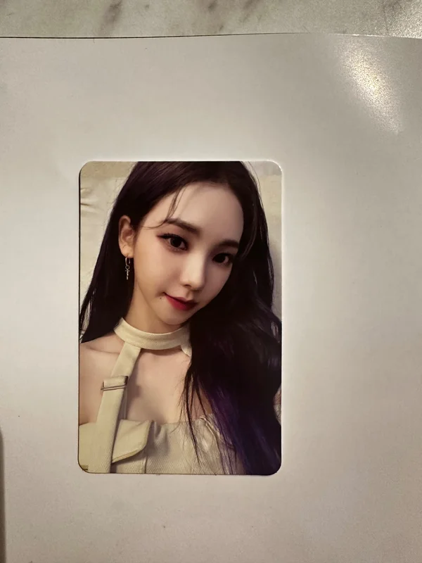 Girls Digipack Ver. US Exclusive