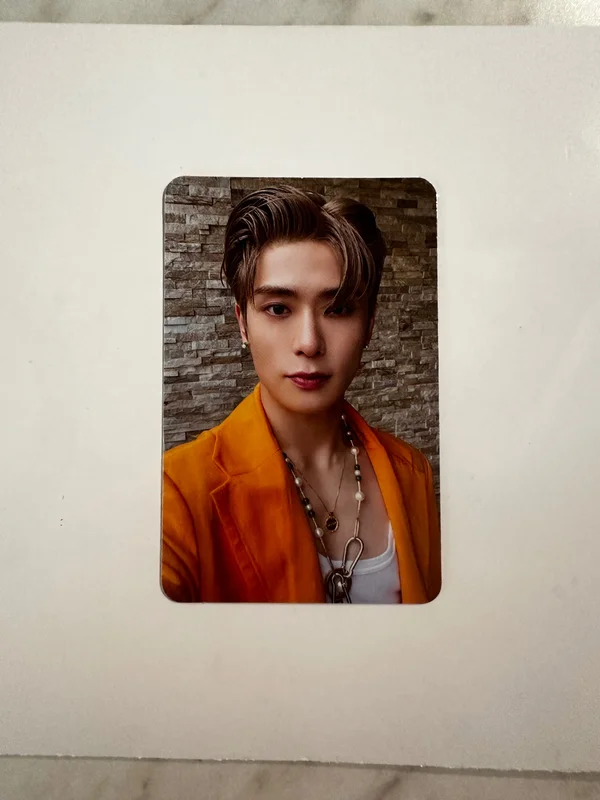 2 Baddies Photobook Ver. 2 Baddies Ver.