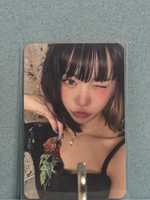Pocamarket, LE SSERAFIM KIM CHAEWON ANTIFRAGILE Vol.1 MIDNIGHT