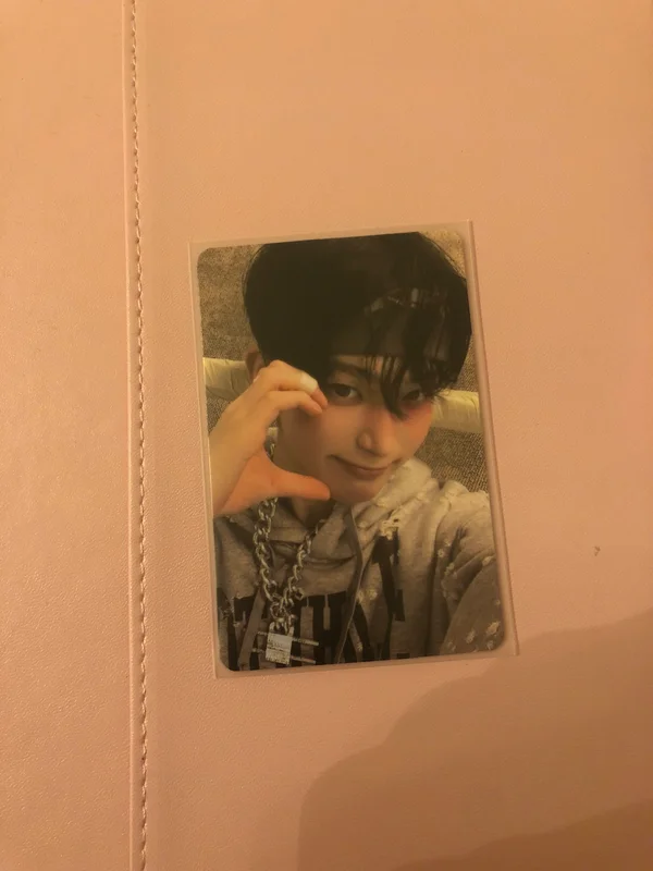 ROMANCE : UNTOLD -daydream- YIZHIYU