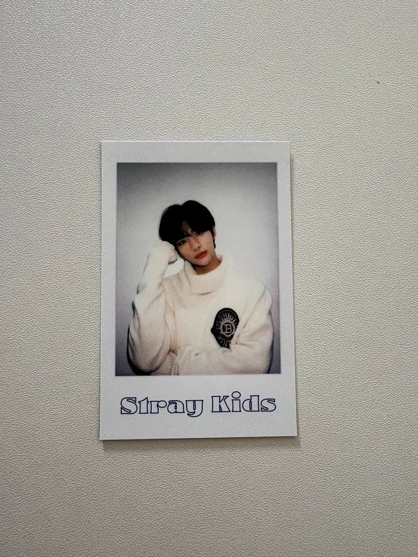 2022 Season Greetings Room,Mates