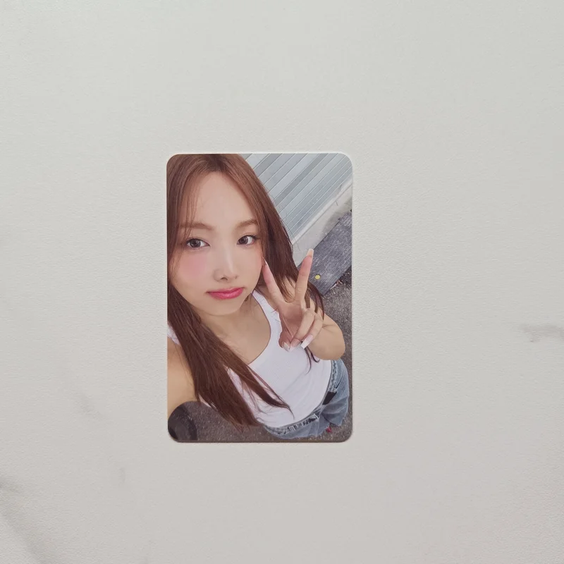 Pocamarket, TWICE NAYEON NA K-pop Photocard