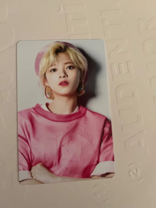 #TWICE