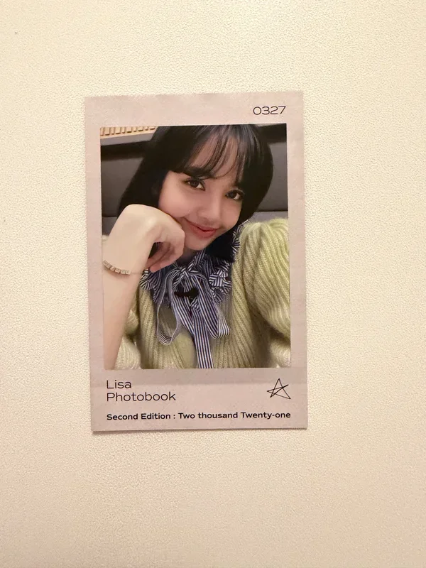 LISA 327 PHOTOBOOK Vol. 2 YG SELECT