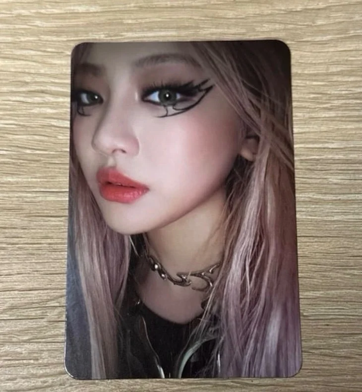 Girls Digipack Ver.