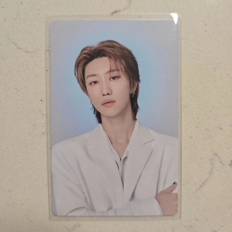 SEVENTEEN WORLD TOUR [NEW_] Trading Card Set