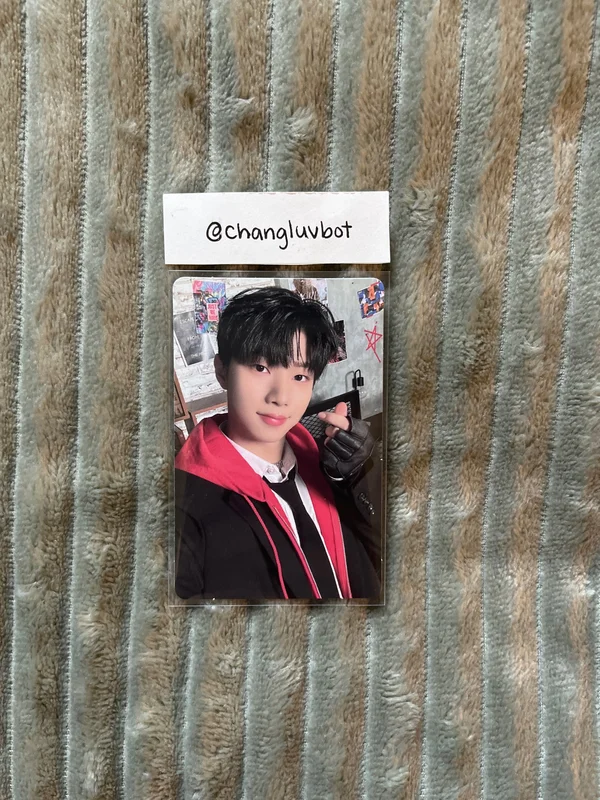 xikers hyunwoo doorbell ringing walmart exclusive