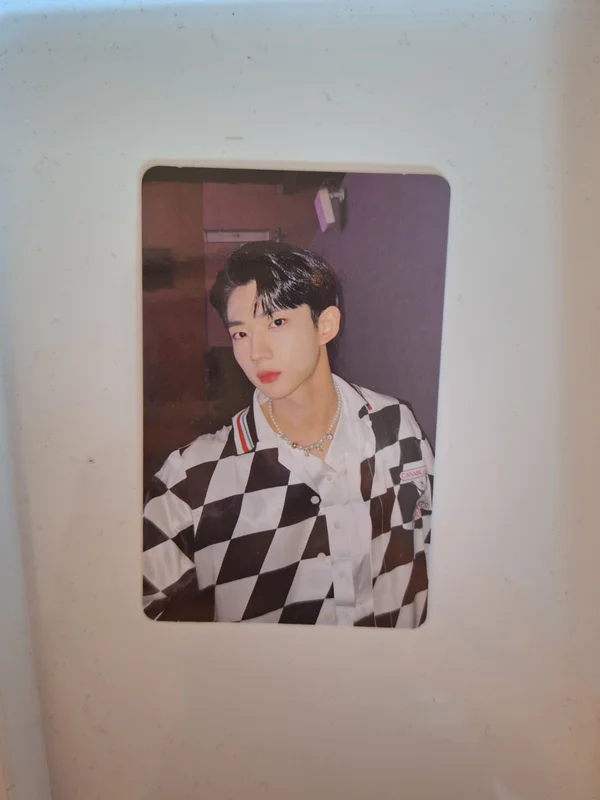 Hyeongseop Digipack