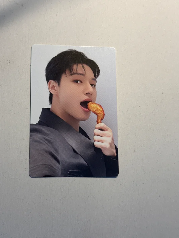 GOLDEN HOUR : Part.1 hello82 POP-UP Exclusive