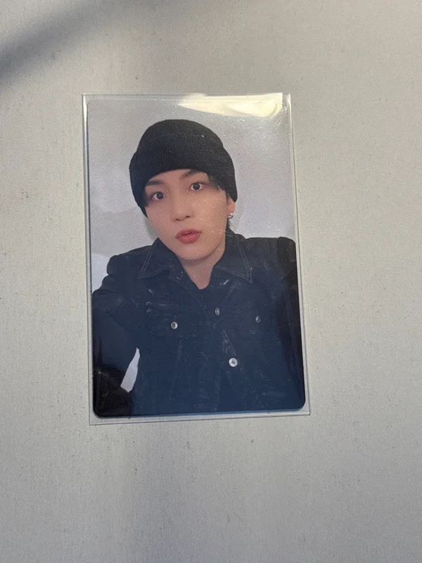 GOLDEN HOUR : Part.1 hello82